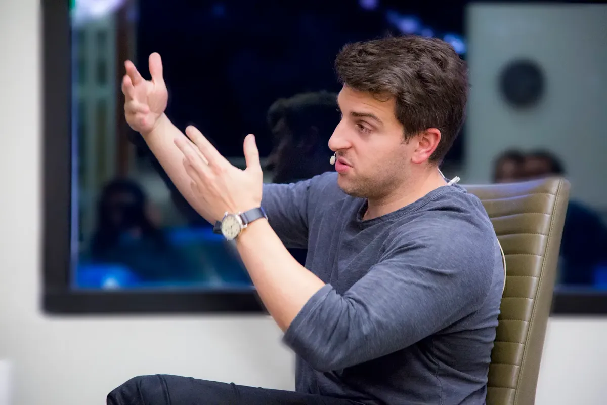 How to Scale a Magical Experience: Lessons from Airbnb’s Brian Chesky